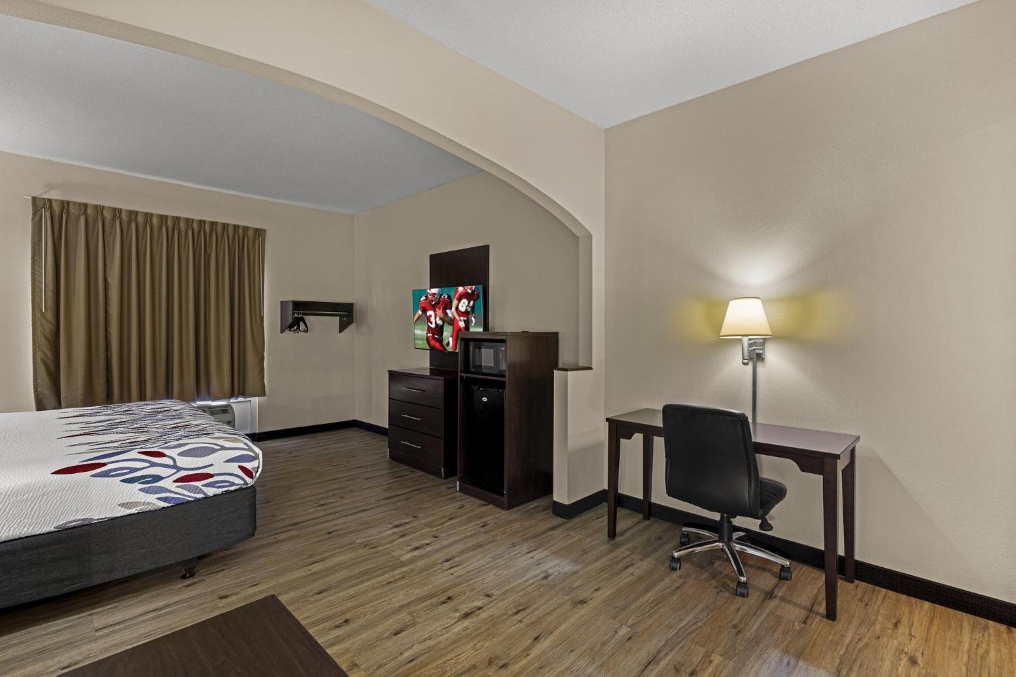 Red Roof Inn & Suites Albany, Ga מראה חיצוני תמונה