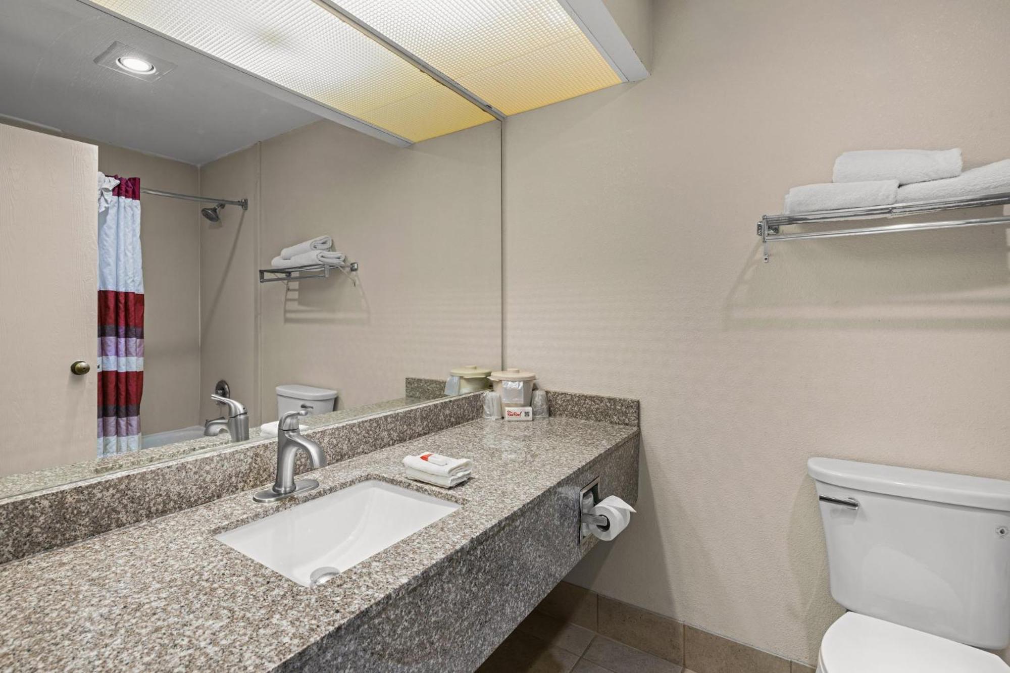 Red Roof Inn & Suites Albany, Ga מראה חיצוני תמונה