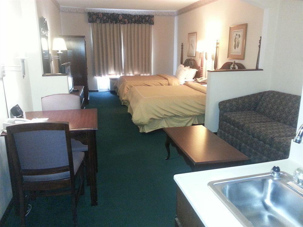 Red Roof Inn & Suites Albany, Ga מראה חיצוני תמונה